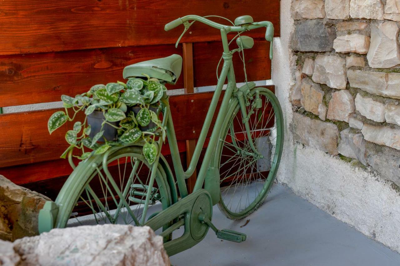 Vintage Garden Apartment Pula Luaran gambar